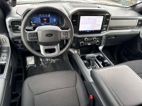 Used 2025 Ford F150 XLT w/ Equipment Group 301A Standard image 19