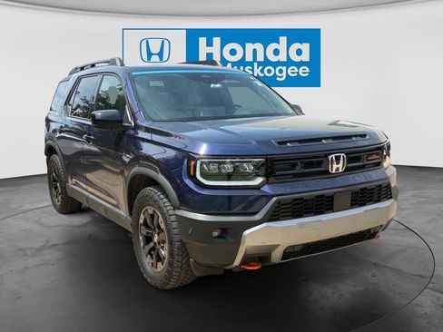 Used 2026 Honda Passport TrailSport Elite image 3