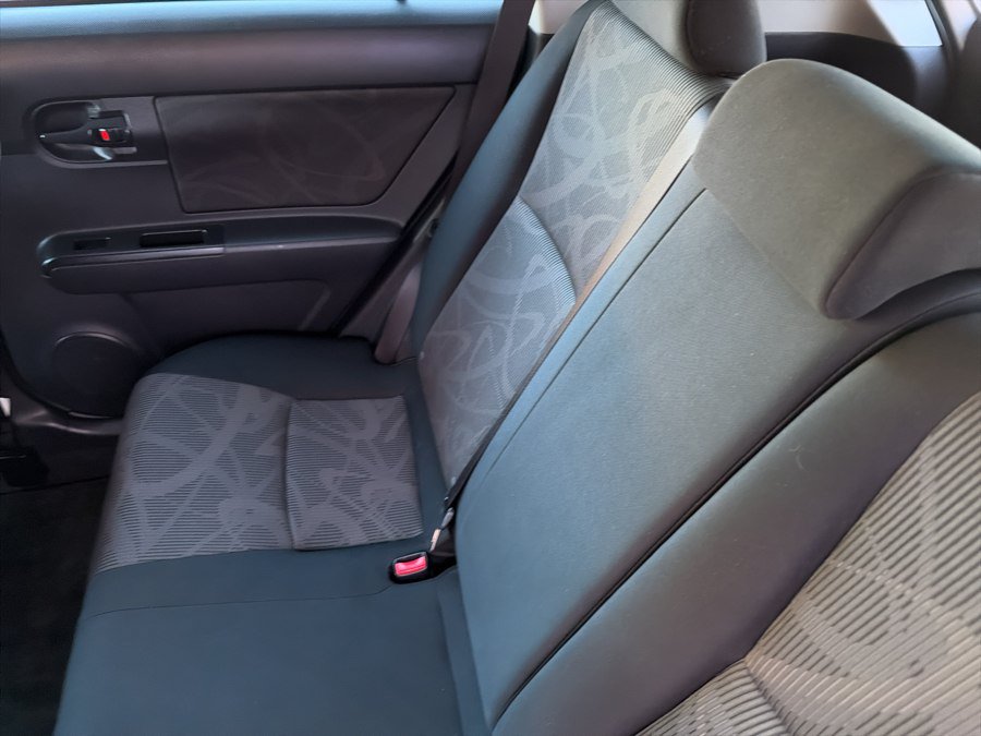 Used 2014 Scion xB FWD image 16