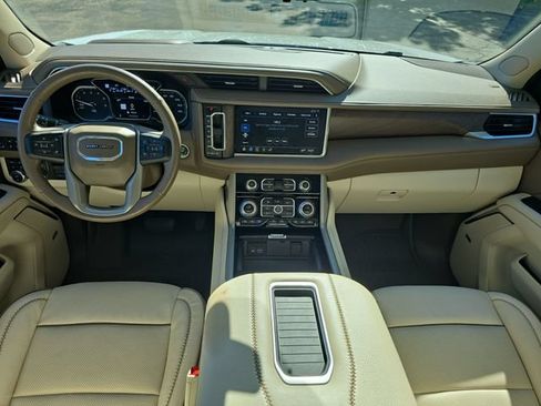 Used 2021 GMC Yukon Denali AWD/4WD image 20