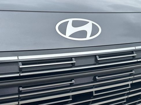 New 2026 Hyundai Palisade FWD Hybrid image 11