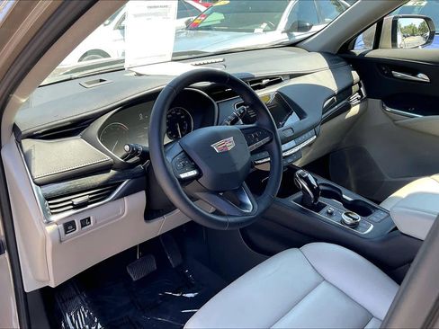 Used 2023 Cadillac XT4 Premium Luxury w/ Enhanced Visibility Package FWD image 14