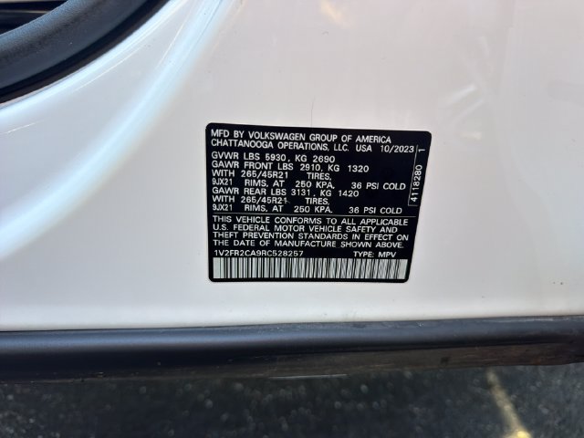 Used 2024 Volkswagen Atlas SEL Premium R-Line AWD/4WD image 31