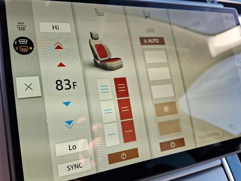 Used 2025 Land Rover Range Rover Velar S image 25