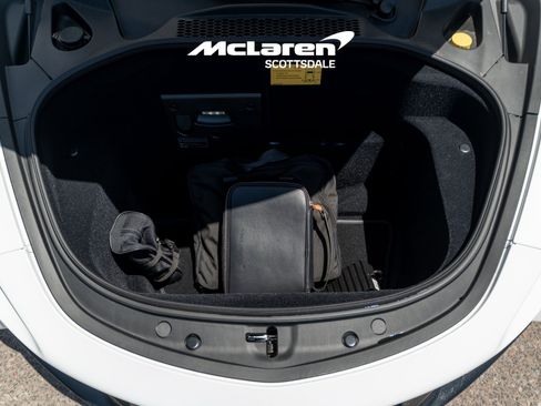 Used 2026 McLaren Artura RWD image 26