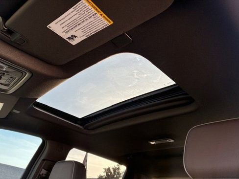 Used 2023 GMC Sierra 1500 Denali image 17