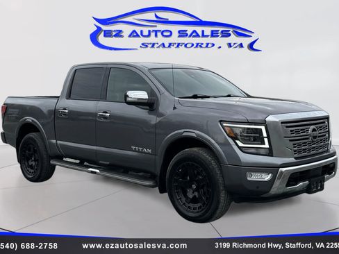 Used 2021 Nissan Titan Platinum Reserve w/ Moonroof Package image 3
