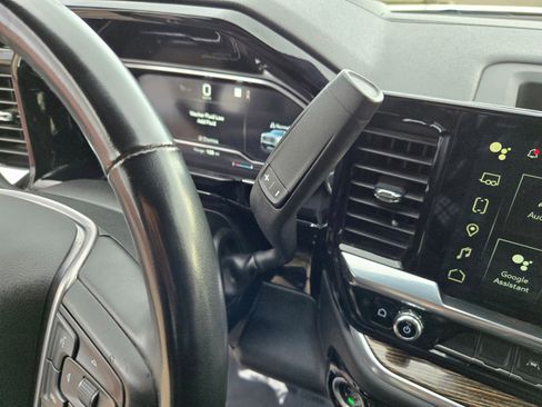 Used 2023 GMC Sierra 1500 Elevation image 18