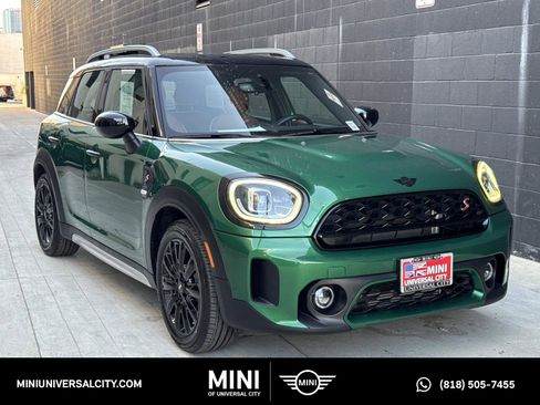 Used 2022 MINI Cooper Countryman S w/ Premium Package image 1