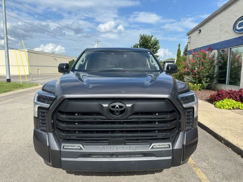 Used 2023 Toyota Tundra SR5 AWD/4WD image 9