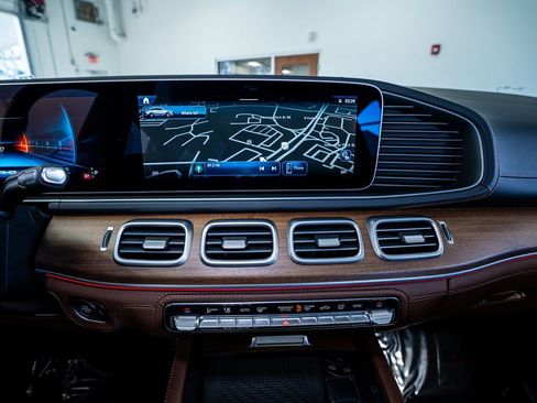 Used 2024 Mercedes-Benz GLE 53 AMG 4MATIC Coupe image 51