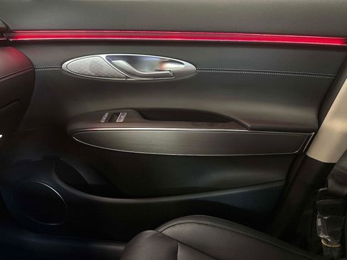 New 2026 Genesis GV70 2.5T Select AWD/4WD image 23
