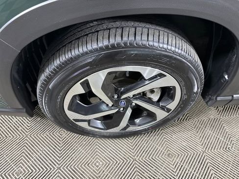 Used 2023 Subaru Forester Touring image 10