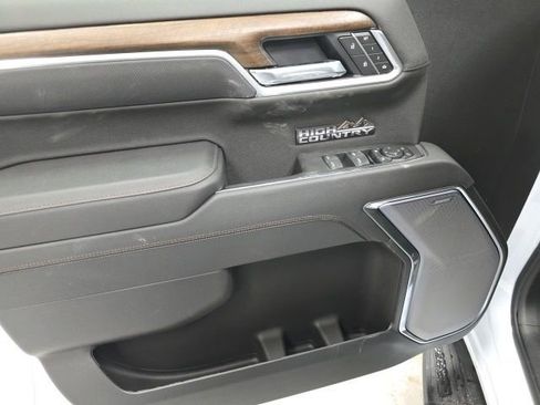 New 2026 Chevrolet Silverado 1500 High Country w/ High Country Premium Package image 18