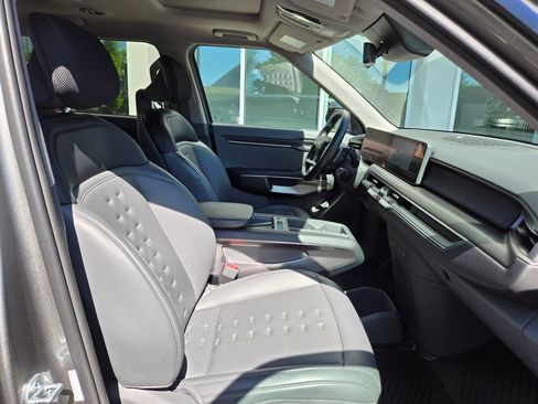 Certified 2024 Kia EV9 Wind AWD/4WD image 11