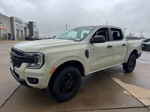 New 2025 Ford Ranger XLT w/ Equipment Group 301A High image 4