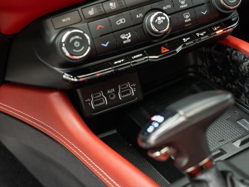 Used 2021 Dodge Durango SRT Hellcat w/ Premium Interior Group AWD/4WD image 14