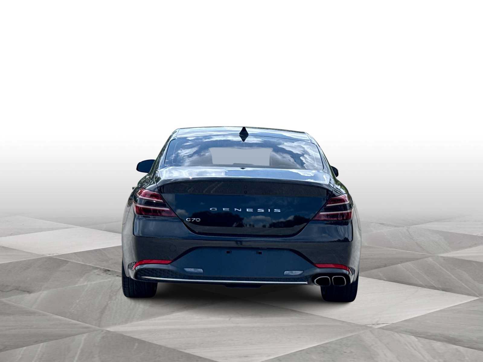 Used 2023 Genesis G70 2.0T RWD image 7