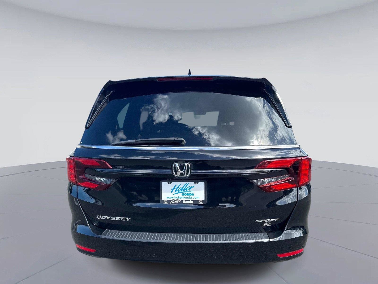 Certified 2024 Honda Odyssey Sport image 5
