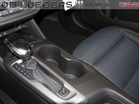 New 2026 Buick Envista Sport Touring w/ Convenience I Package FWD image 18
