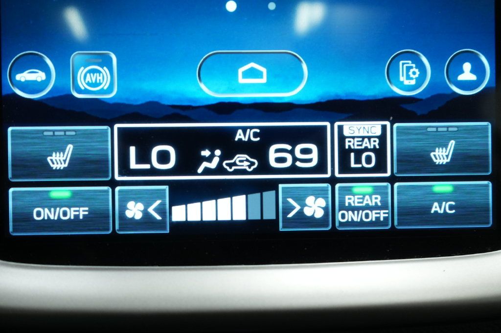 Used 2023 Subaru Ascent Limited w/ Technology Package AWD/4WD image 37