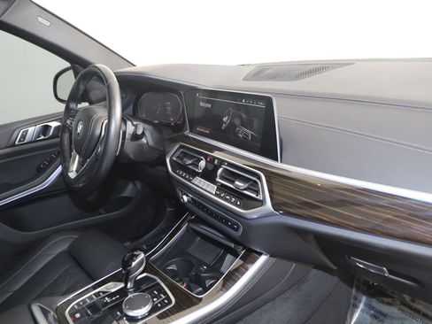Used 2023 BMW X5 xDrive40i w/ Premium Package AWD/4WD image 40