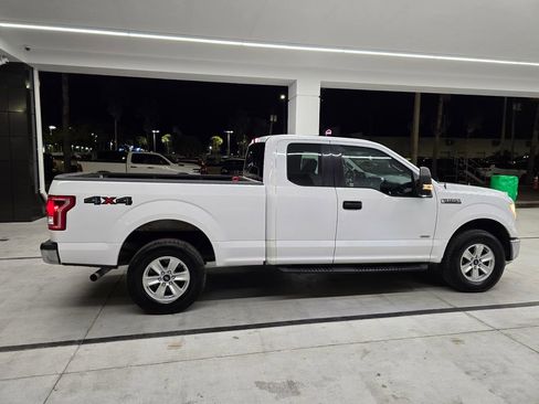 Used 2016 Ford F150 XLT w/ Trailer Tow Package image 8