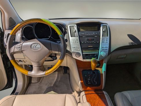 Used 2004 Lexus RX 330 image 12