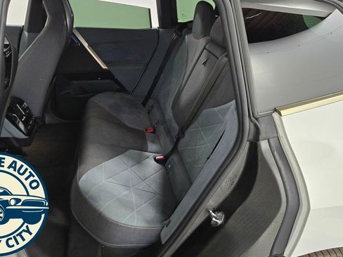 Used 2022 BMW iX xDrive50 w/ Premium Package image 26