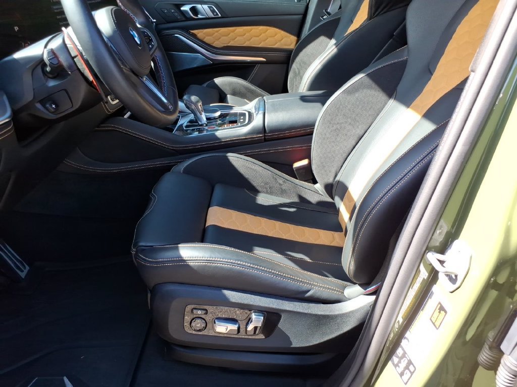 Used 2026 BMW X5 M Competition w/ Executive Package AWD/4WD image 16