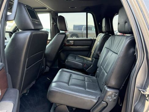 Used 2013 Lincoln Navigator L 4WD w/ HD Trailer Tow Pkg image 11