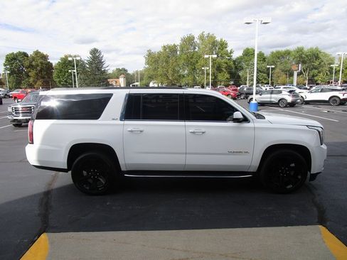 Used 2018 GMC Yukon XL SLT image 6