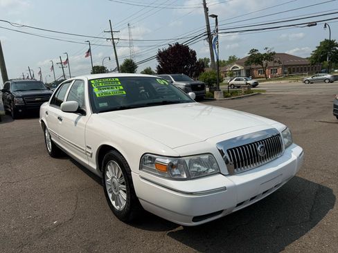 Used 2009 Mercury Grand Marquis LS RWD image 7