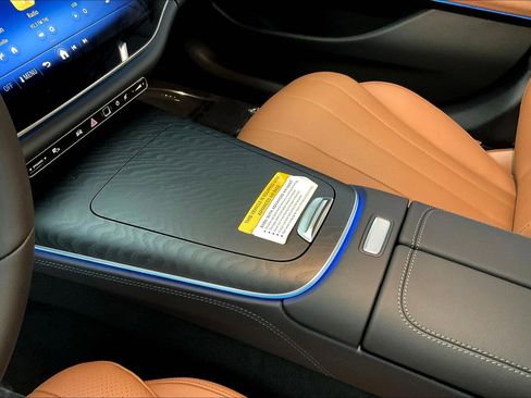 New 2026 Mercedes-Benz E 350 4MATIC Sedan image 11