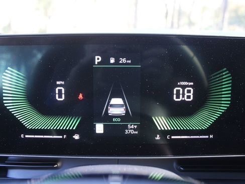 New 2026 Kia Carnival FWD image 33
