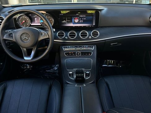 Certified 2018 Mercedes-Benz E 300 image 4