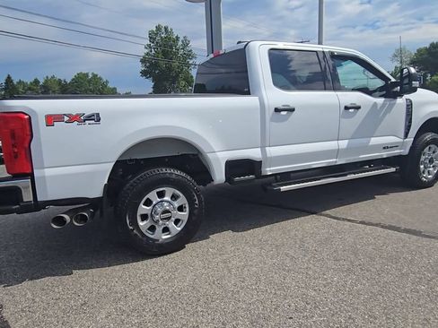 Certified 2024 Ford F250 XLT AWD/4WD image 19