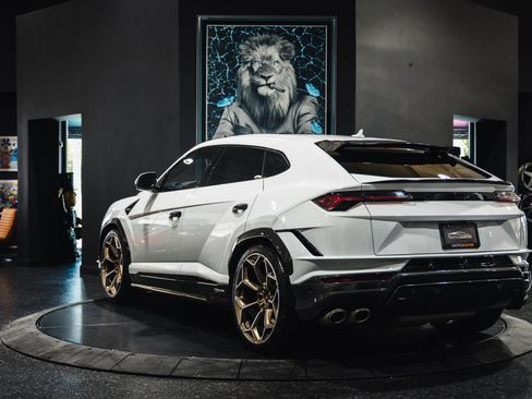 Used 2023 Lamborghini Urus Performante image 5