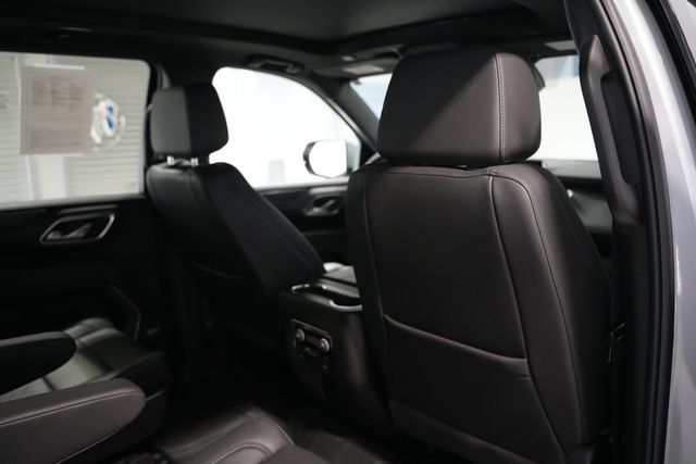 Used 2024 Chevrolet Tahoe Z71 w/ Luxury Package AWD/4WD image 23