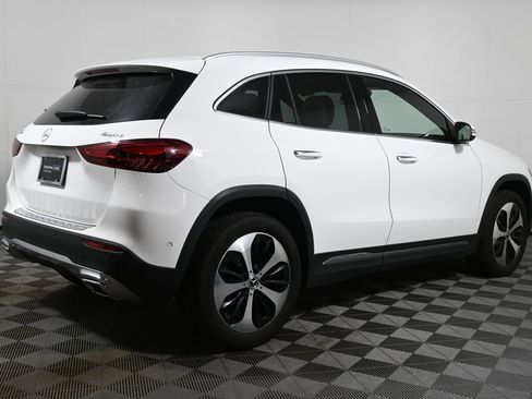 Used 2026 Mercedes-Benz GLA 250 4MATIC image 7