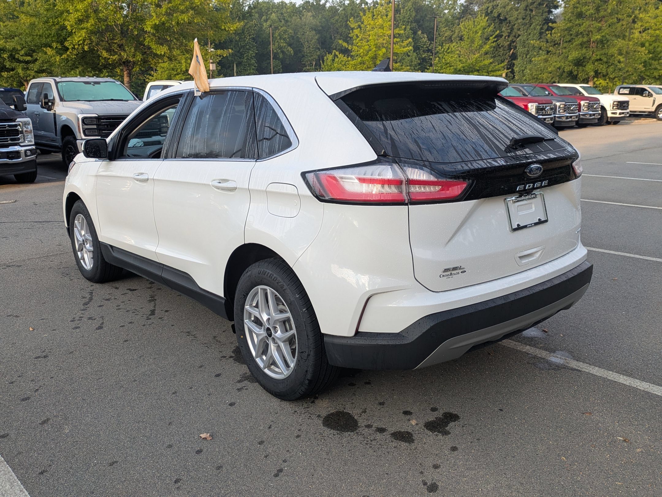 Used 2024 Ford Edge SEL w/ Convenience Package AWD/4WD image 6