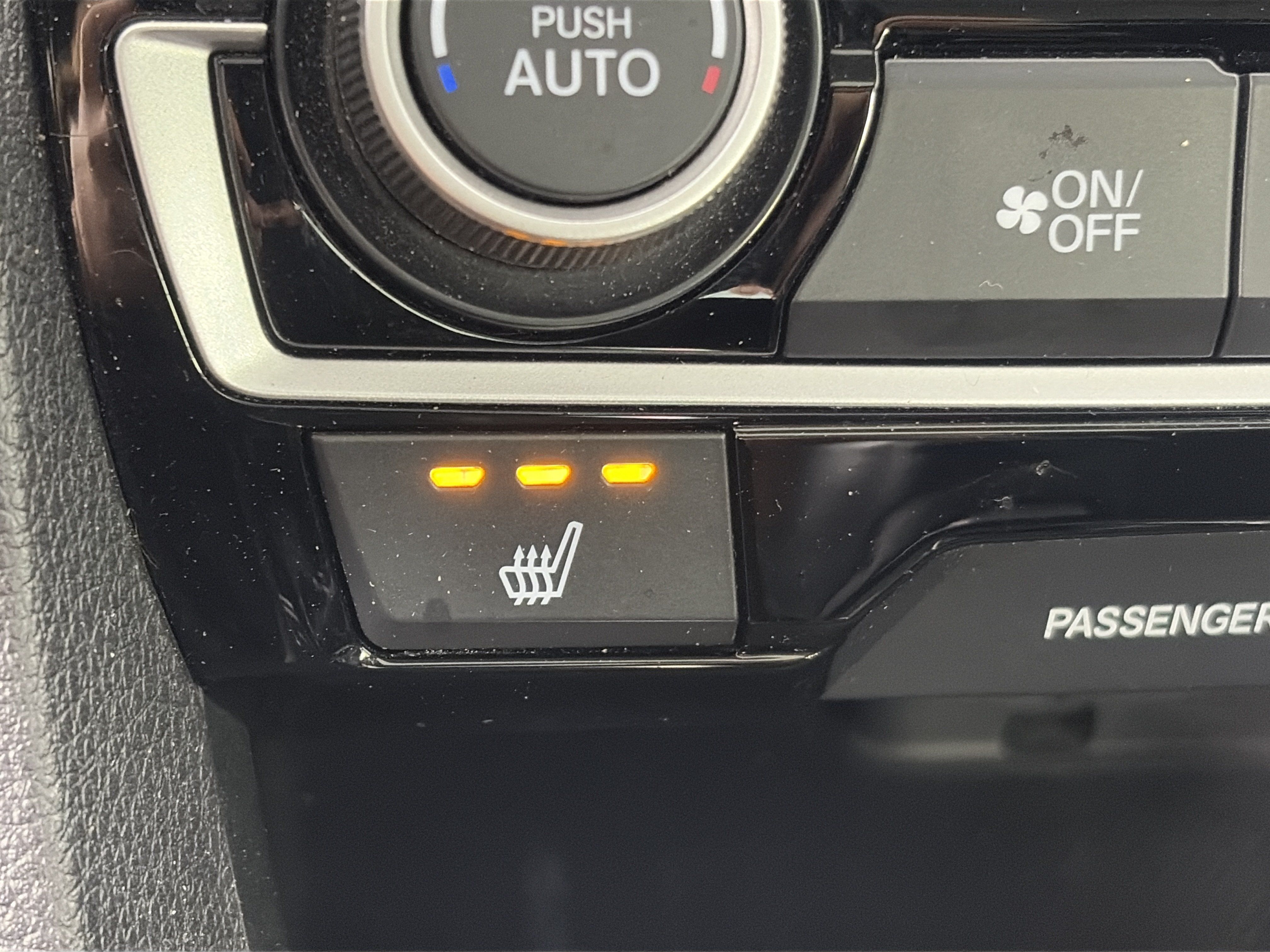 Used 2018 Honda Civic EX-T image 19