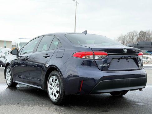 Used 2023 Toyota Corolla LE image 9