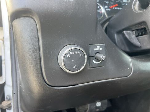 Used 2021 Chevrolet Express 2500 w/ Driver Convenience Package RWD image 13