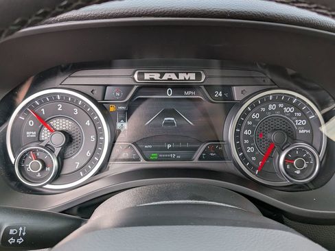 New 2026 RAM 1500 Big Horn AWD/4WD image 16