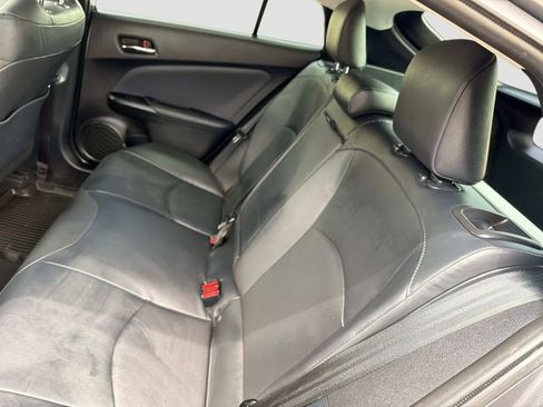 Used 2022 Toyota Prius XLE FWD image 13