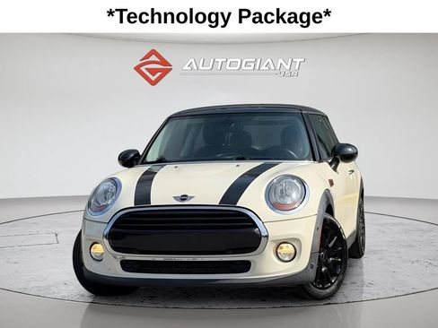 Used 2018 MINI Cooper 2-Door Hardtop FWD image 1