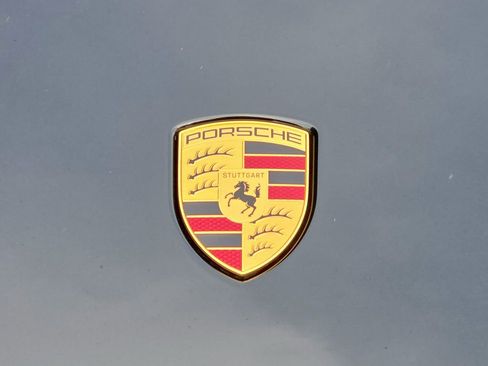 Used 2025 Porsche Cayenne Coupe AWD/4WD image 27