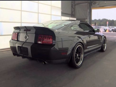 Used 2009 Ford Mustang Shelby GT500 RWD image 5