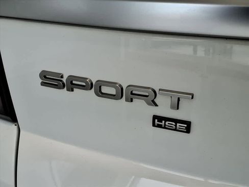 Used 2020 Land Rover Range Rover Sport HSE image 17